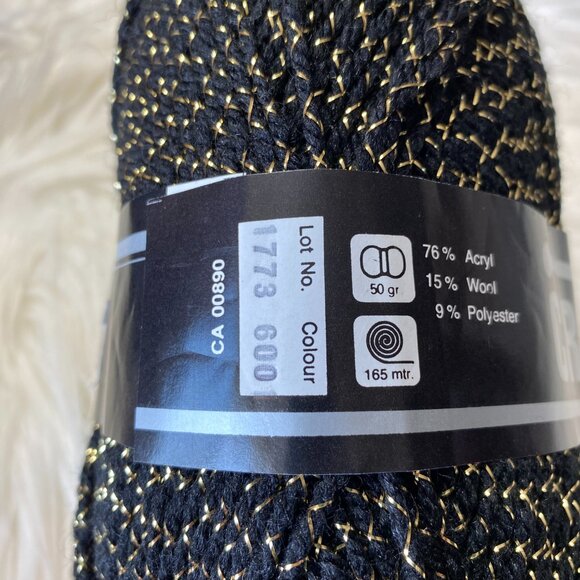 Lot of 6 Grand'mere Cross Lame Yarn - Picture 4 of 4